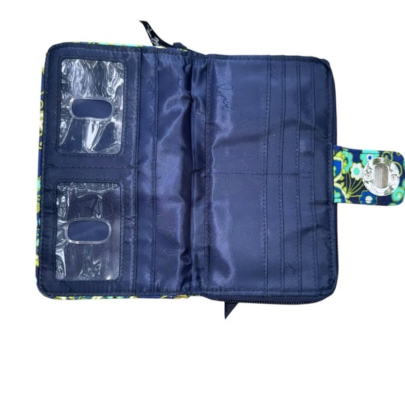 Vera Bradley Rhythm and Blues turn lock style clutch wallet Quilted cotton EUC - Picture 4 of 5